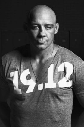 sue carroll hair and makeup sydney stills